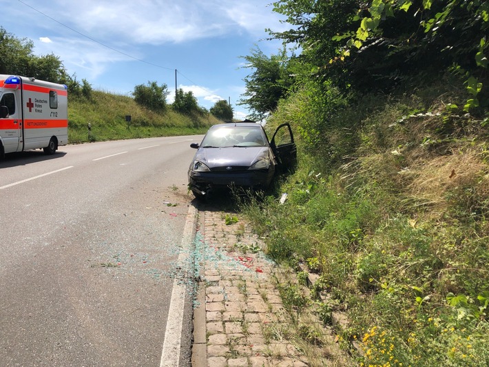 POL-PDLD: Billigheim-Ingenheim: Auto bei Unfall überschlagen