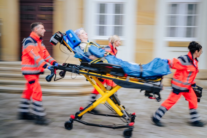 Herzinfarkt, Schlaganfall, Sepsis - Warnzeichen erkennen und Leben retten