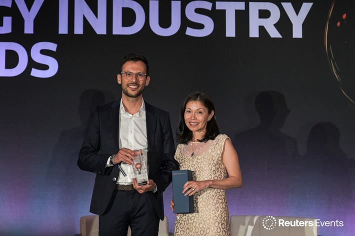 envelio mit dem Reuters Energy Industry Award 2026 ausgezeichnet: Kölner Software-Hersteller bringt Modernisierung der Stromnetze entscheidend voran