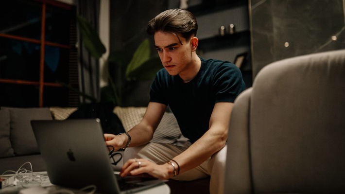 Reich durch TikTok? Was Social-Media-Experte Danil Lenivov nicht erzählt