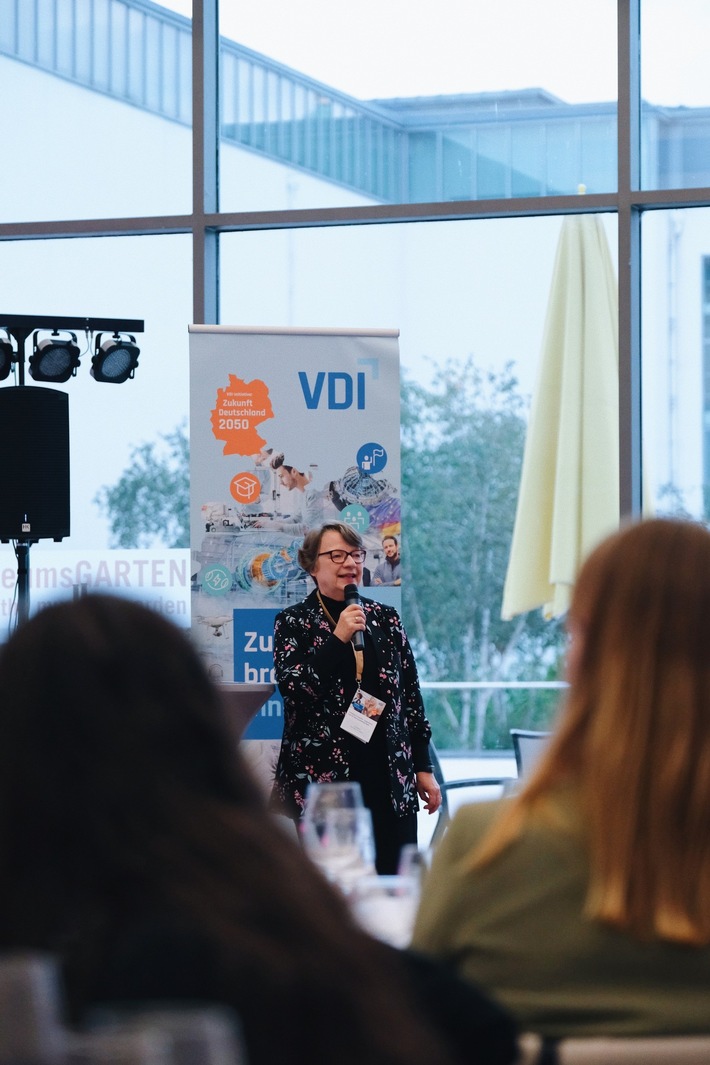Dr-Wilhelmy-VDI-Preis geht an drei Ingenieurinnen / Kongress der Frauen im Ingenieurberuf