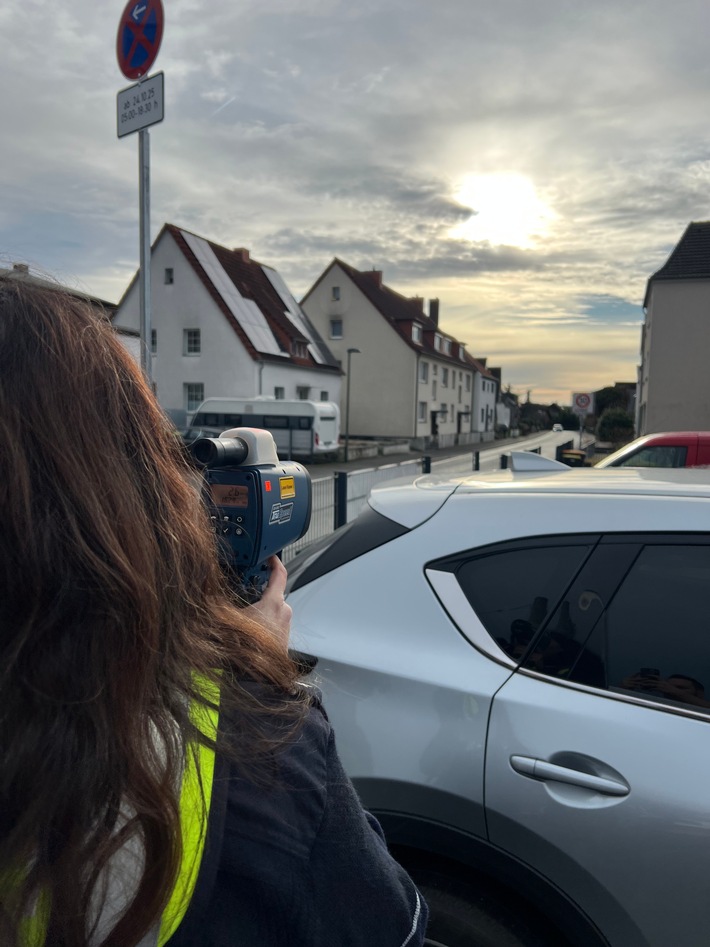 POL-UN: Kamen / Bönen - Polizei führt Verkehrskontrollen durch
