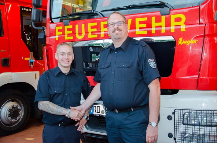 FW-RD: Wehrführung der Freiwilligen Feuerwehr Schacht-Audorf durch außerordentliche Mitgliederversammlung komplett