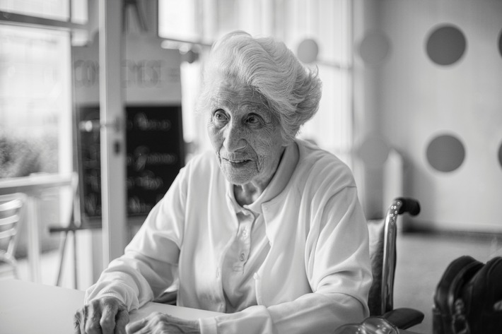 «Tutto ha il suo momento» - le Chiese svizzere e Pro Se-nectute lanciano la campagna sulla grande anzianità nella nostra società (Immagine/Allegato)