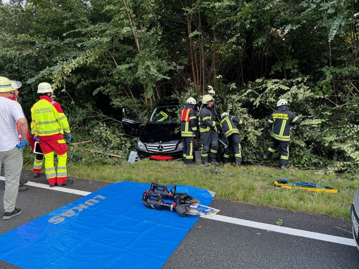 FW-MH: Unfall auf der A 40