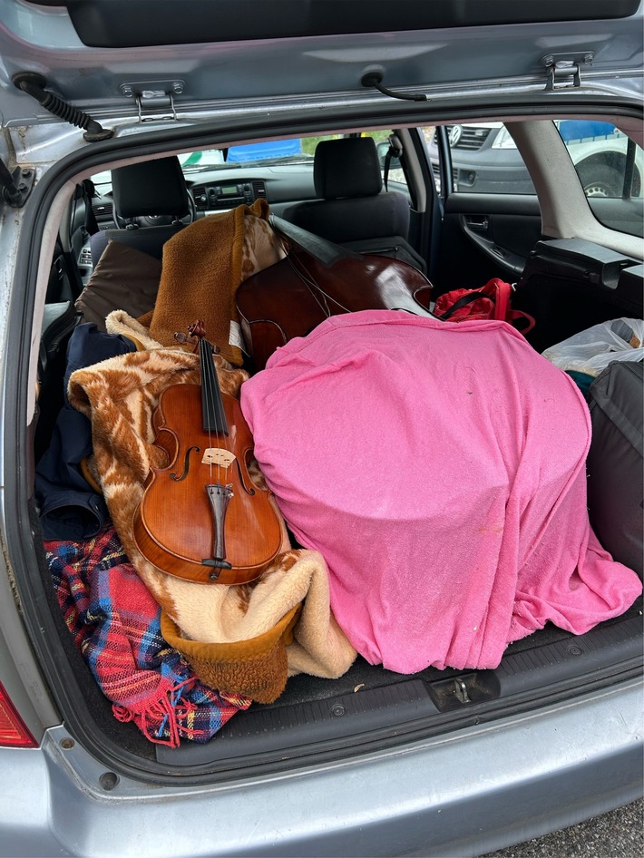HZA-UL: Ungar schmuggelt Violinen, Kontrabass und Cello