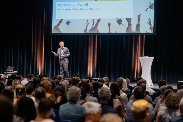 Feierlicher Abschluss für den Ingenieurnachwuchs