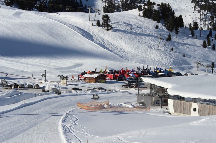 25.02. - 01.03.2013: SIGB Ski Test lockte namhafte internationale Medien ins Kühtai - BILD
