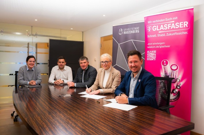 Glasfaserausbau in Hauzenberg wird Realität