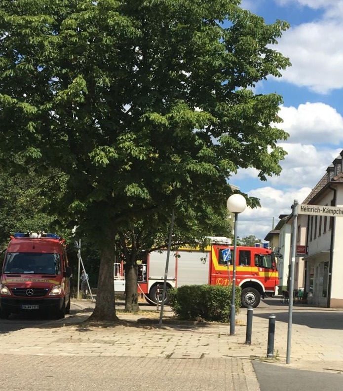 FW-EN: Zwei gemeldete Wohnungsbrände