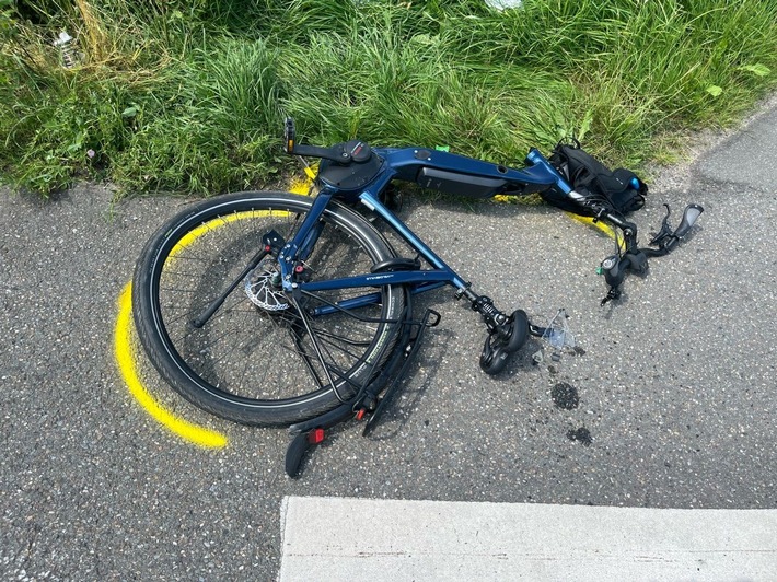 POL-COE: Rosendahl, Holtwick, L571/ Fahrradfahrer und Auto zusammengestoßen