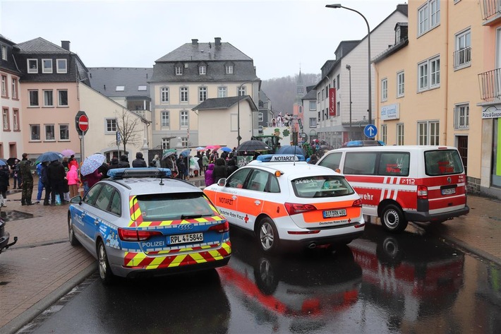 POL-PDWIL: Karneval ohne Krawall