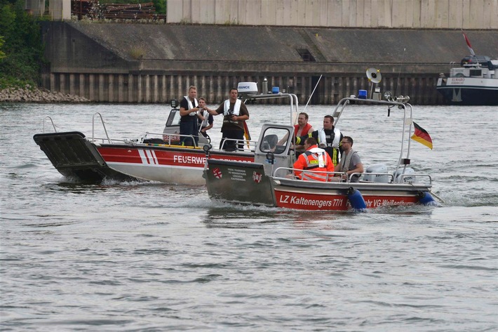 POL-PDKO: Badeunfall im Rhein, Höhe Kaltenengers