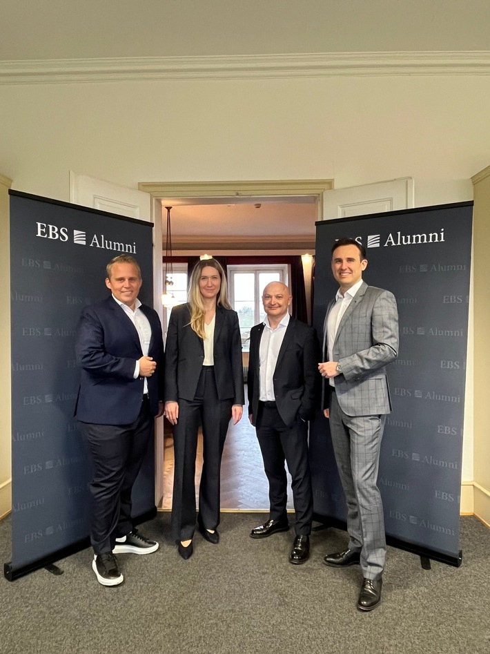 EBS Alumni stiften Professur für Marketing an der EBS Universität