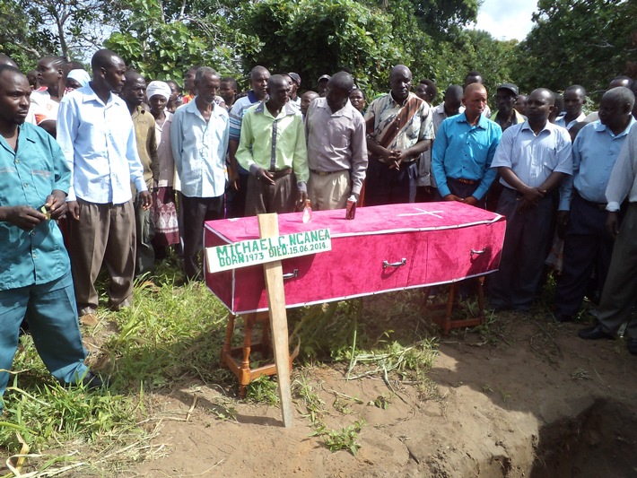 Kenia: Gründonnerstag ein Jahr nach Massaker von Garissa / Open Doors erinnert an systematische Verfolgung von Christen im Nordosten