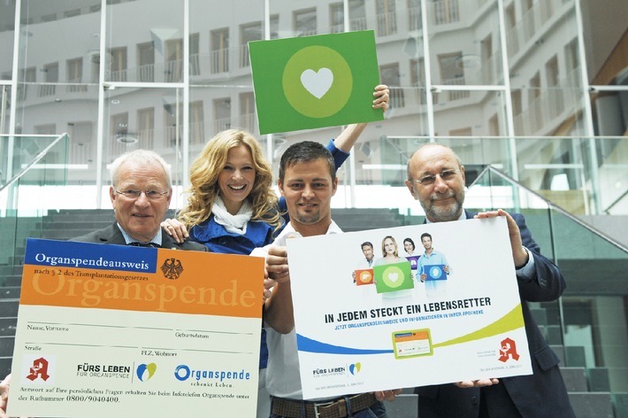 Prominente unterstützen Organspende-Kampagne der ABDA / Tag der Apotheke am 9. Juni 2011 (mit Bild)