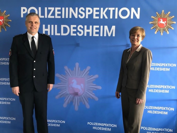 POL-GOE: Amtseinführung in der Polizeiinspektion Hildesheim: Michael Weiner offiziell als neuer Leiter begrüßt