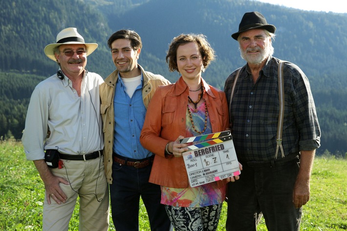 Das Erste / Drehstart für das historische Drama "Bergfried" (BR/WDR/ORF) von Jo Baier /mit Peter Simonischek, Fabrizio Bucci, Katharina Haudum und Gisela Schneeberger