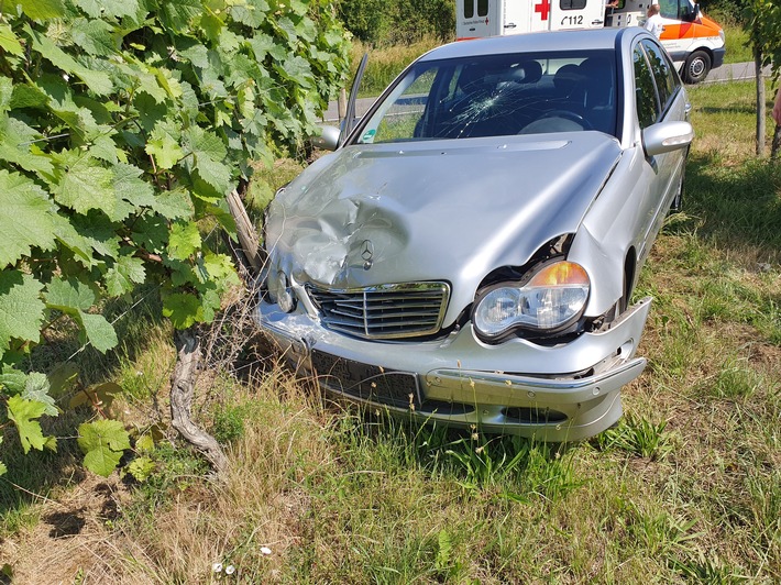 POL-PDKH: Verkehrsunfall mit drei verletzten Personen zwischen Langenlonsheim und Guldental