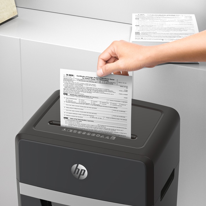 hp-pro-shredder-16mc-papierzufuehrung 3.jpeg