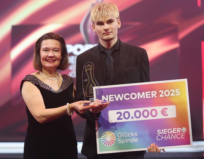 GlücksSpirale-Zusatzlotterie Sieger-Chance kürt Leichtathlet Andor Rik Schumann zum Newcomer des Jahres