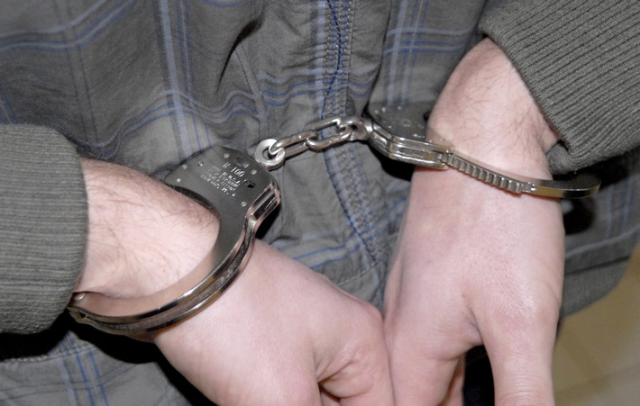 Bundespolizeidirektion München: Zwei Männer bei Kiefersfelden verhaftet