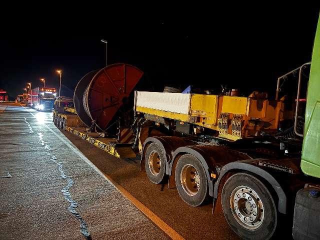 POL-OS: Sattelzug fast doppelt so schwer unterwegs - Schwerpunktkontrolle auf der A 1