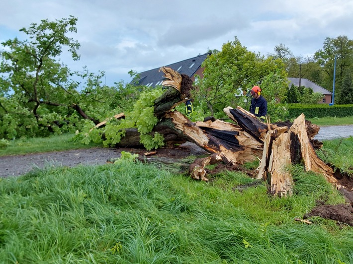 FFW Schwalmtal: Unwetterfront zog kurzzeitig über Schwalmtal