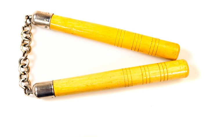 BPOL NRW: Bundespolizei stellt verbotenen Gegenstand im Handgepäck am Flughafen Köln Bonn sicher