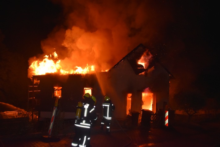 POL-HM: Wohnhausbrand in Osterwald
