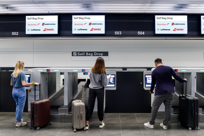 Automatisierte Gepäckaufgabe am Flughafen Zürich eröffnet