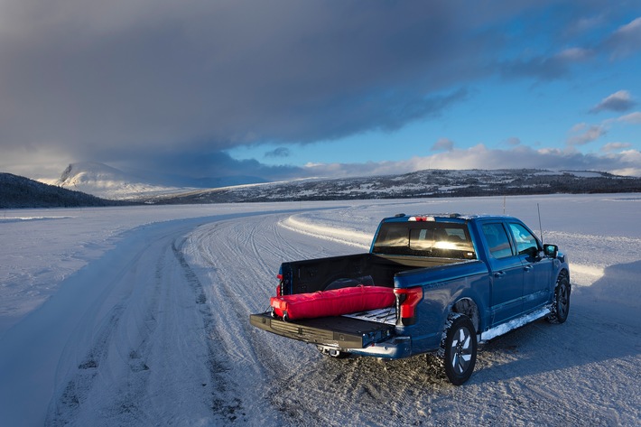 2023_FORD_F-150Lightning_Norway_53.jpg