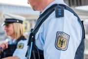 BPOL NRW: Fahrraddiebstahl durch achtsamen Zeugen vereitelt - Bundespolizei stellt Tatverdächtigen