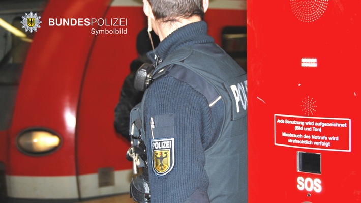 Bundespolizeidirektion München: Zeugen von sexueller Belästigung gesucht / Unbekannter belästigt 15-Jährige in der S-Bahn