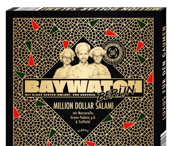 Neuprodukt in der Tiefkühltruhe: EDEKA-Verbund führt exklusiv "Baywatch Berlin"-Pizza ein. Sorte: Million Dollar Salami

Bildrechte: © 2023 Studio Bummens GmbH; Lizenz durch Seven.One Licensing / Weiterer Text über ots und www.presseportal.de/nr/51907 / Die Verwendung dieses Bildes für redaktionelle Zwecke ist unter Beachtung aller mitgeteilten Nutzungsbedingungen zulässig und dann auch honorarfrei. Veröffentlichung ausschließlich mit Bildrechte-Hinweis.