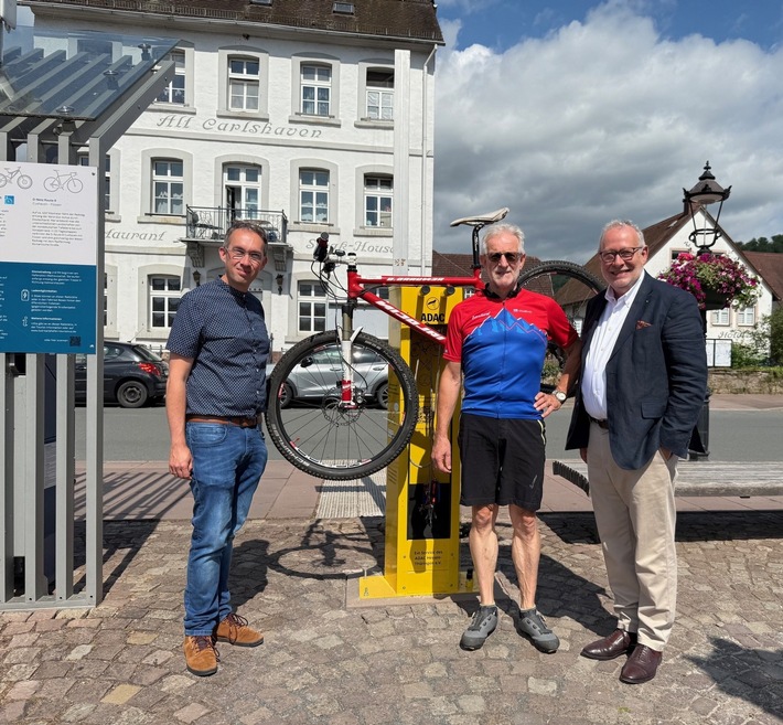 Neue ADAC Radservice-Station in Bad Karlshafen - Pressemeldung