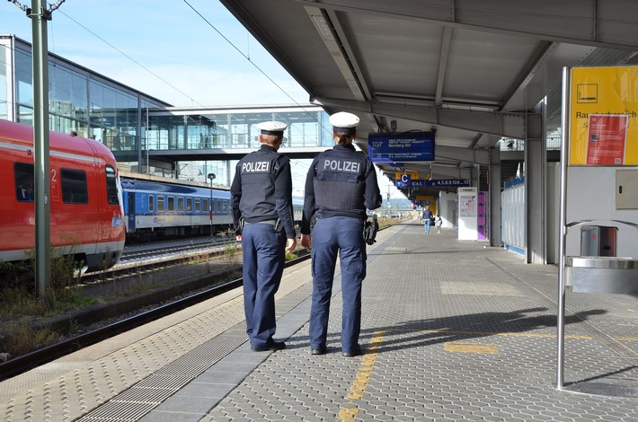 Bundespolizeidirektion München: Nächtliche Schlägerei am Hauptbahnhof Regensburg