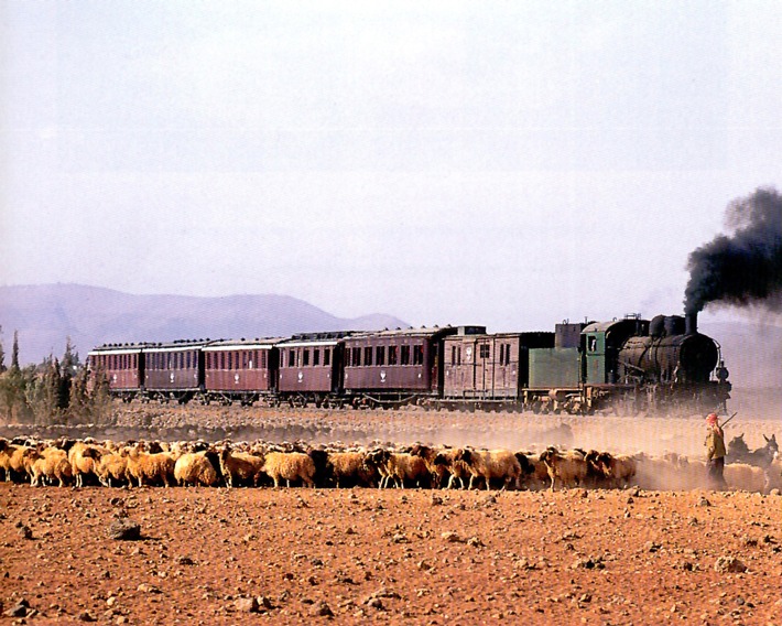 Der Orient zu Gast im DB Museum / Sonderschau Bagdad- und Hedjazbahn zeigt Eisenbahngeschichte des Vorderen Orients