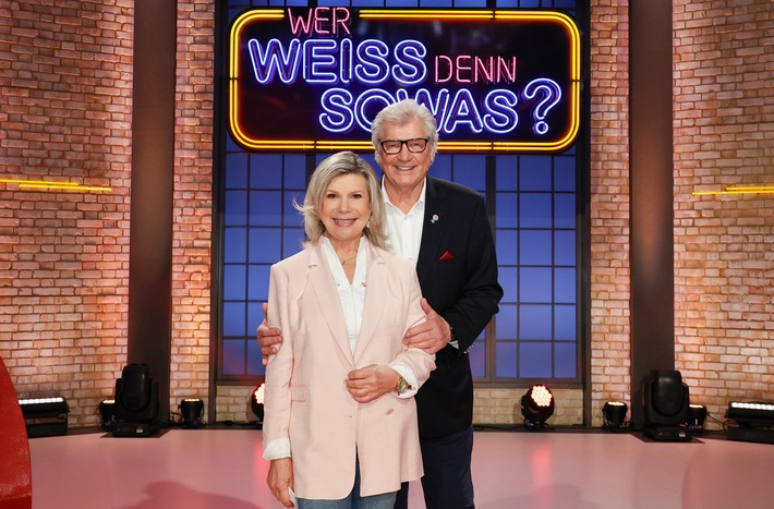 Dirndl-Duell: Marianne und Michael Hartl bei "Wer weiß denn sowas?" - Das Wissensquiz vom 5. bis 9. Februar 2024, um 18:00 Uhr im Ersten