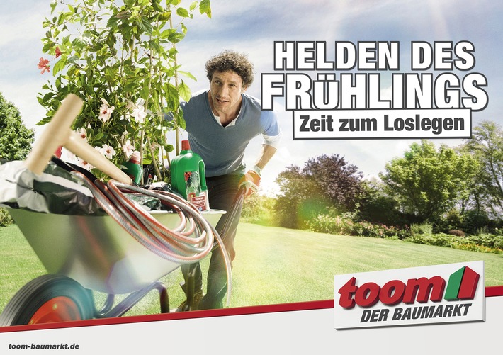 toom Baumarkt macht Lust auf den Frühling / Mit der Kampagne "Helden des Frühlings" feiert toom Baumarkt den Start in die Gartensaison +++ Neueröffnung von acht Märkten (FOTO)