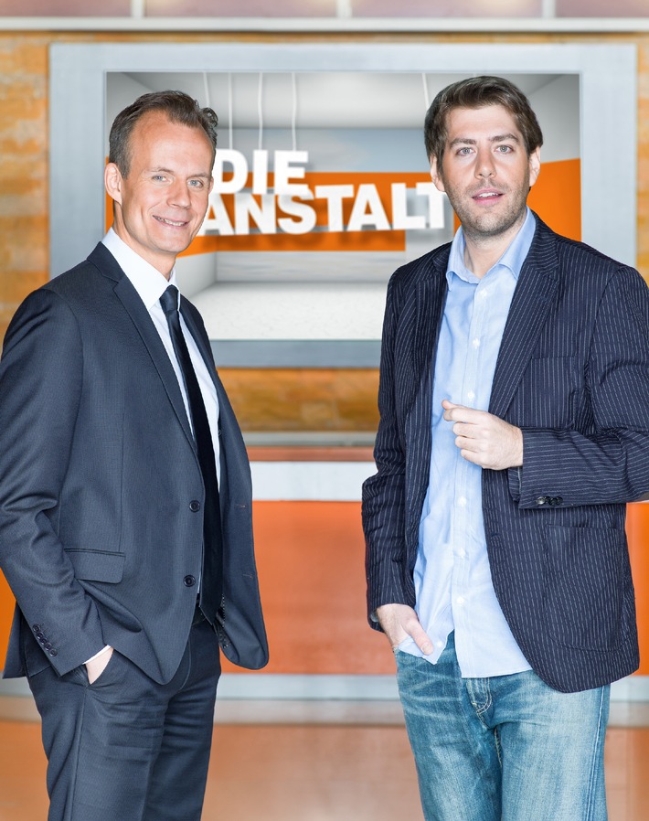 Mission Wahnsinn / Max Uthoff und Claus von Wagner präsentieren &quot;Die Anstalt&quot; im ZDF (FOTO)