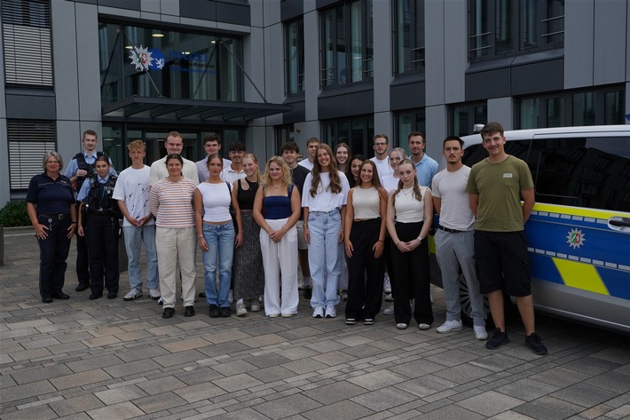 POL-GM: Ersties bei der Polizei treffen sich zu erstem Informationsaustausch