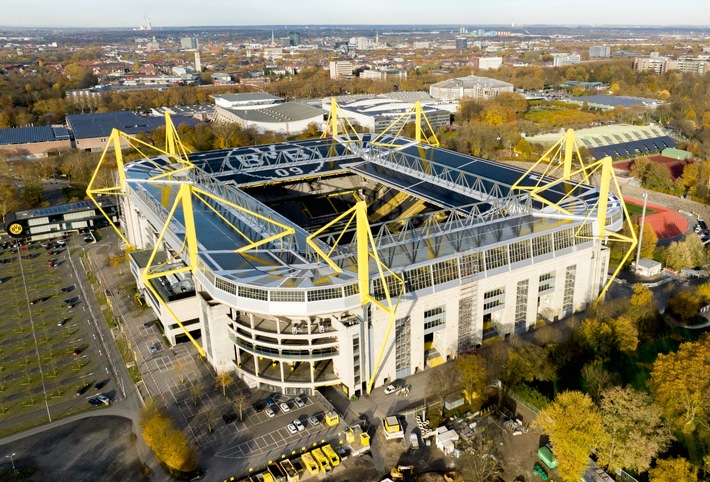 RID-Weltrekord in Dortmund – Signal Iduna Park betreibt leistungsstärkste Photovoltaikanlage auf einem Stadion