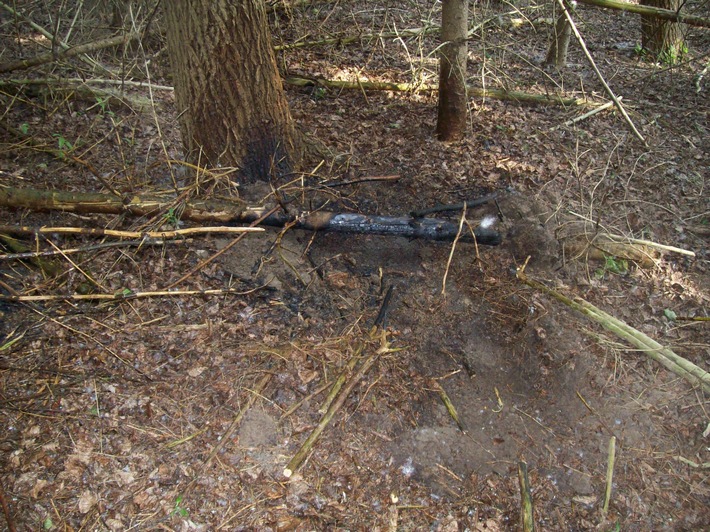 POL-STH: Ungewöhnlicher Brandeinsatz für Stadthäger Einsatzkräfte