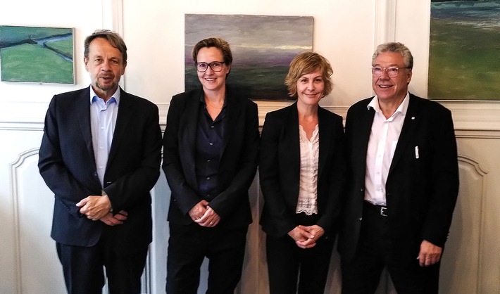 SWI swissinfo.ch et l