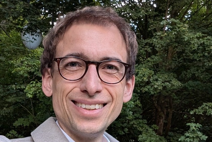 Bibel TV startet mit guten News ins Jahr 2025: Deutliches Plus in den ersten 4 Monaten / Christliche Inhalte sind im Trend - Reichweitenzuwachs und neue Serien im Herbst