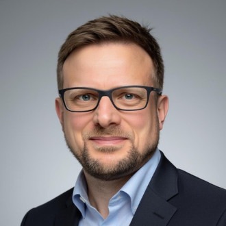 Pressemeldung Schön Klinik Neustadt: PD Dr. Zimmermann wird Chefarzt der Allgemein- und Viszeralchirurgie