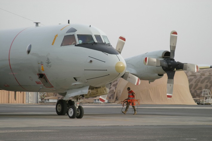 Deutsche Marine - Pressemeldung: Erster Auslandseinsatz einer Orion in Afrika beendet - Marineseefernaufklärer kehrt zurück
