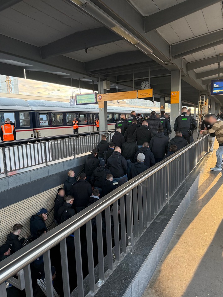 BPOL NRW: Bundespolizei zieht positives Fazit nach Derby: Rot-Weiss Essen gegen MSV Duisburg