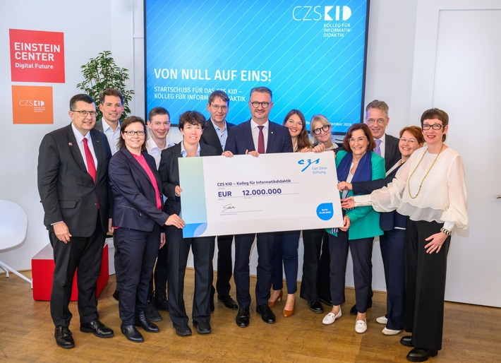 Pressemitteilung: Millionenförderung für besseren Informatikunterricht an Schulen